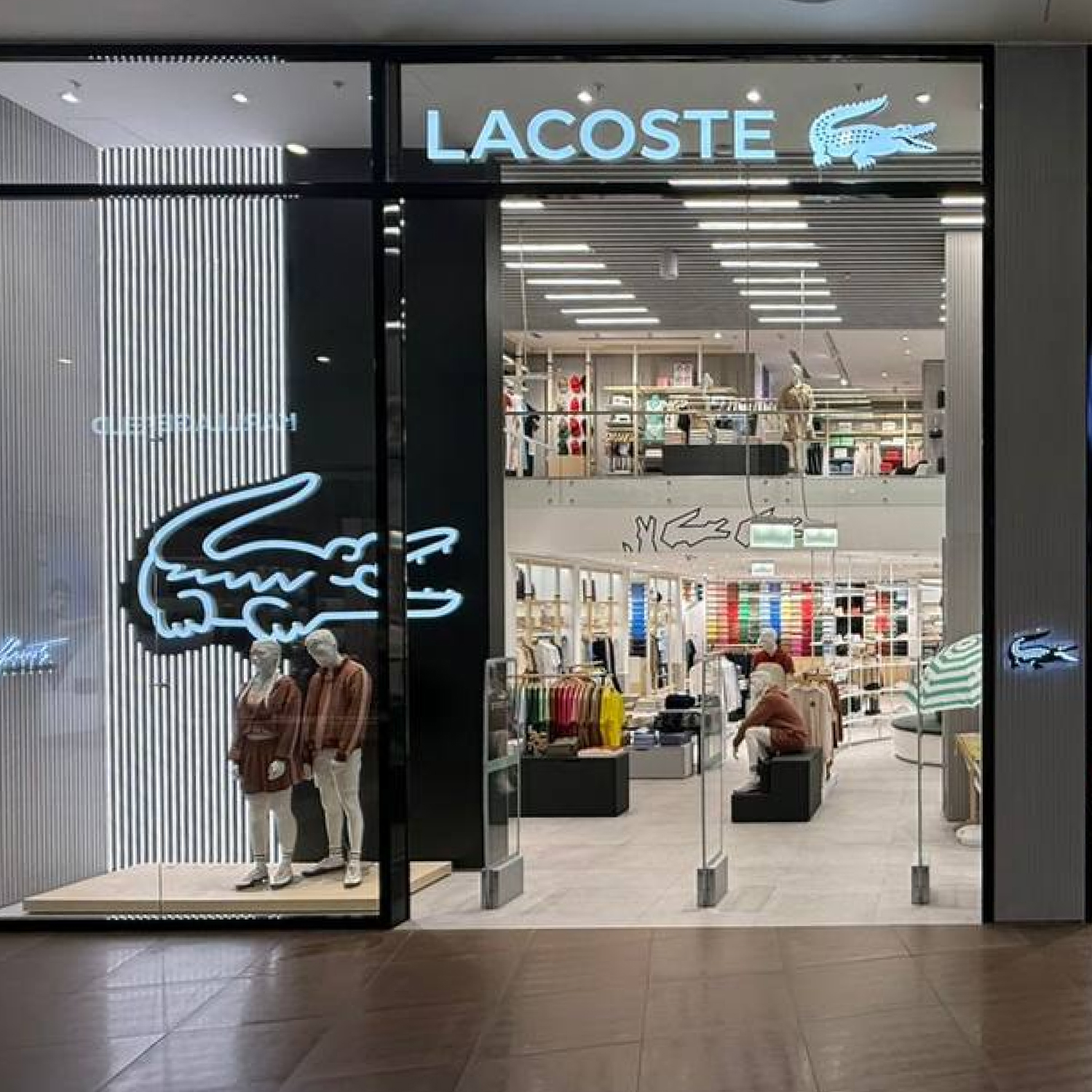 ОТКРЫТИЕ LACOSTE