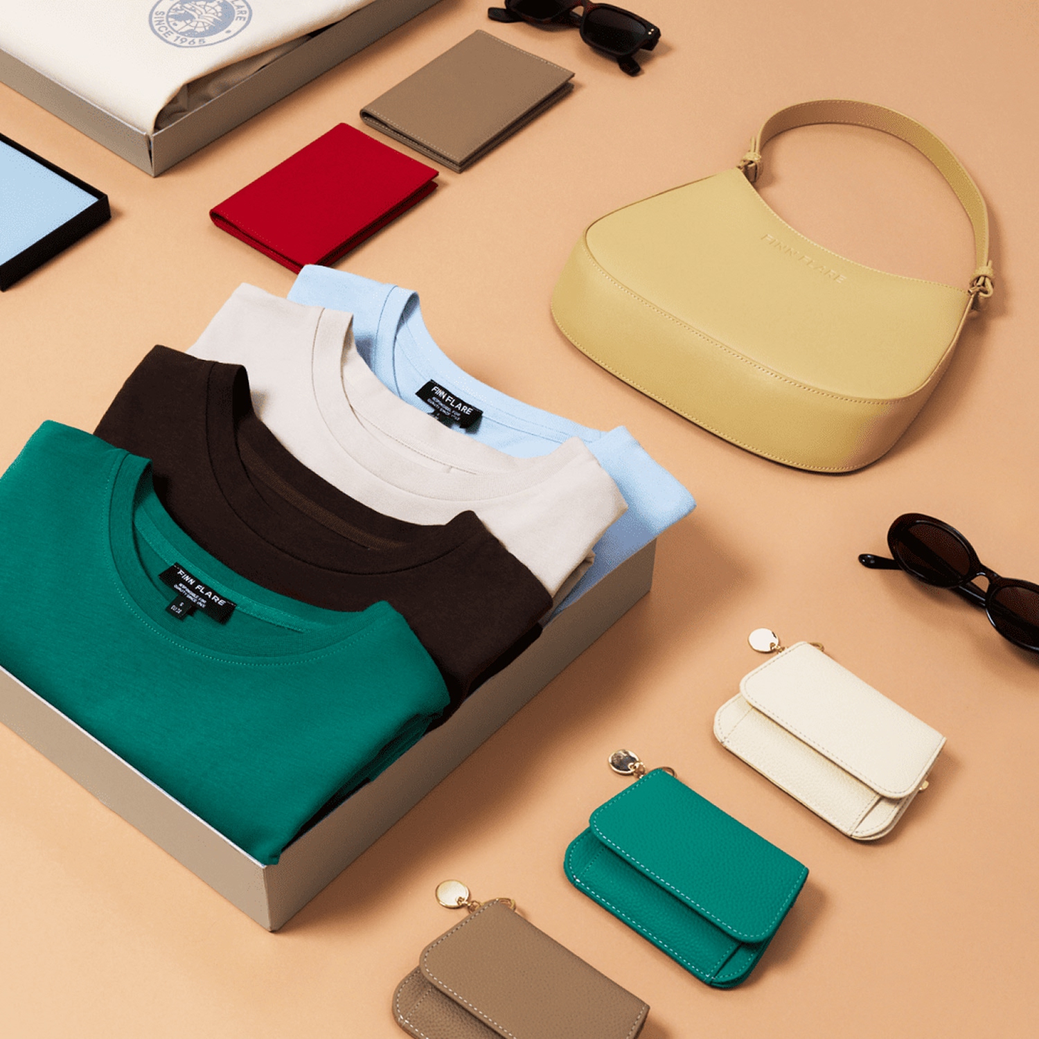 Порадуйте себя или близких теплыми аксессуарами