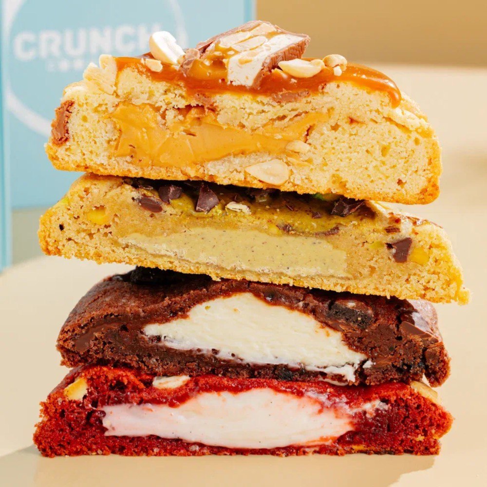 4 бокса с фирменными кукис